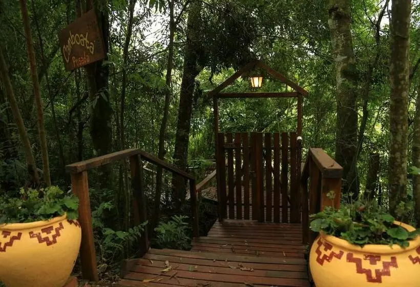 Retkeilymaja Posada Camboatá