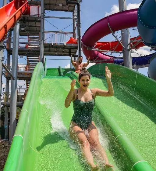 Barack Thermal Hotel And Spa