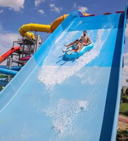 Barack Thermal Hotel And Spa