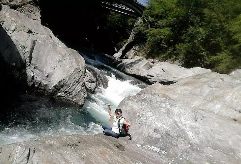 B&b Il Castello Lago Maggiore Con Terrazza