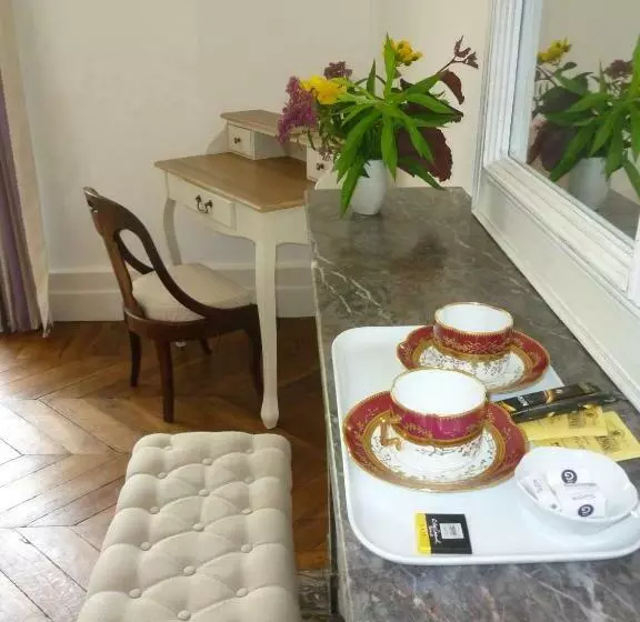 Aamiaismajoitus (B&B) Cèdre Et Charme