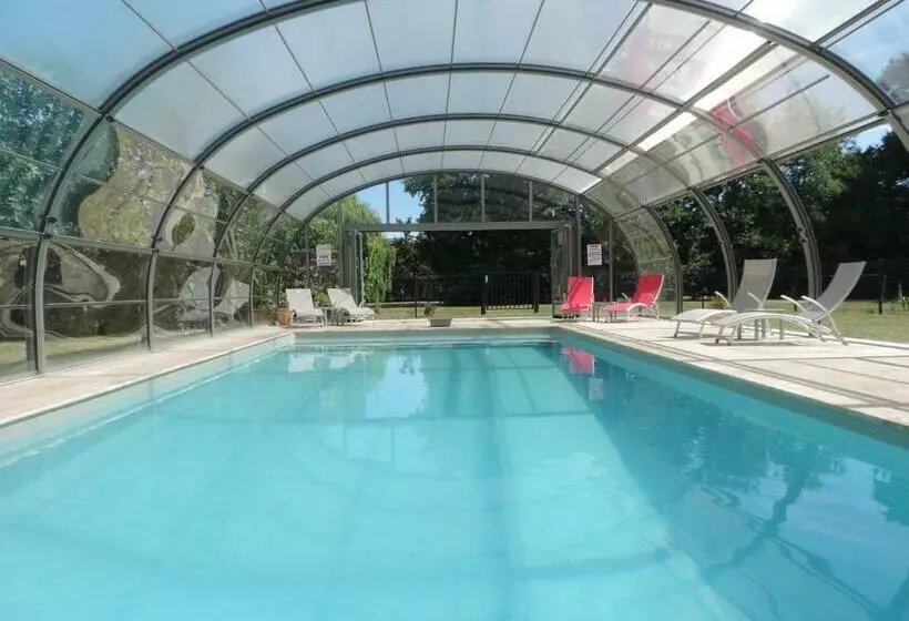 Aamiaismajoitus (B&B) Cèdre Et Charme