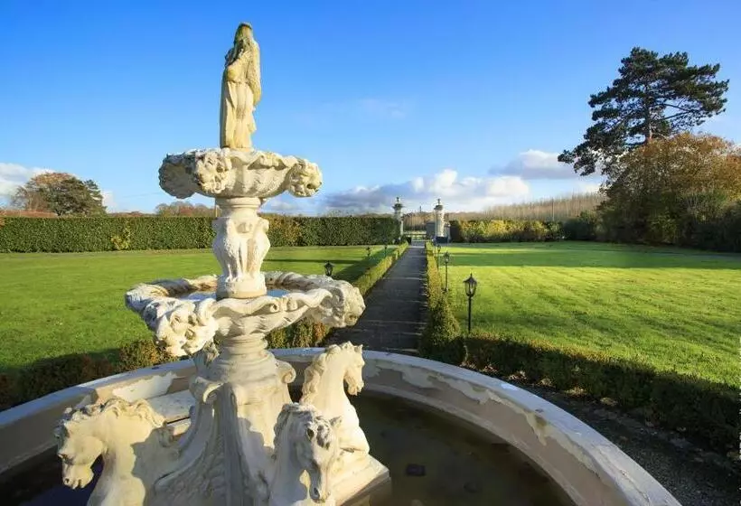 تختخواب و صبحانه Château De Breuil