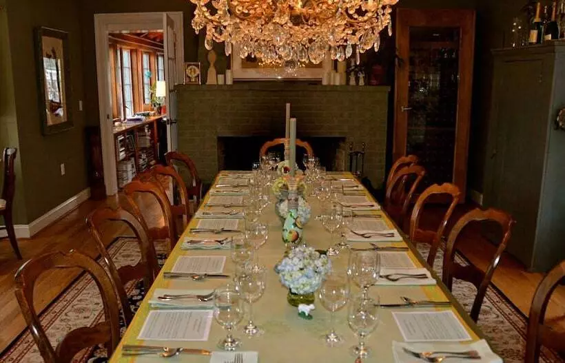 Aamiaismajoitus (B&B) Inn At Huntingfield Creek