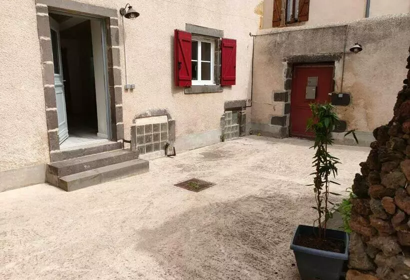 ベッドアンドブレックファースト La Lit'hote