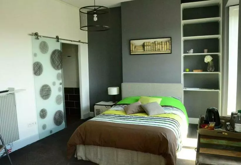 ベッドアンドブレックファースト La Lit'hote