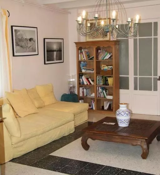 Bed and Breakfast Villa Hanna