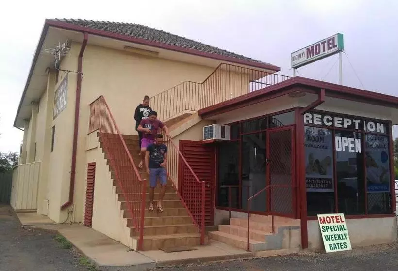 Goolgowi Highway Motel