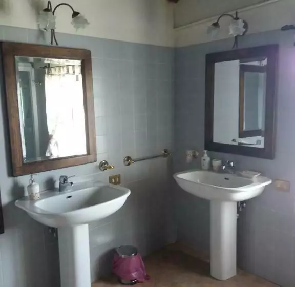 ホテル Agriturismo Casa Delle Rose Winery