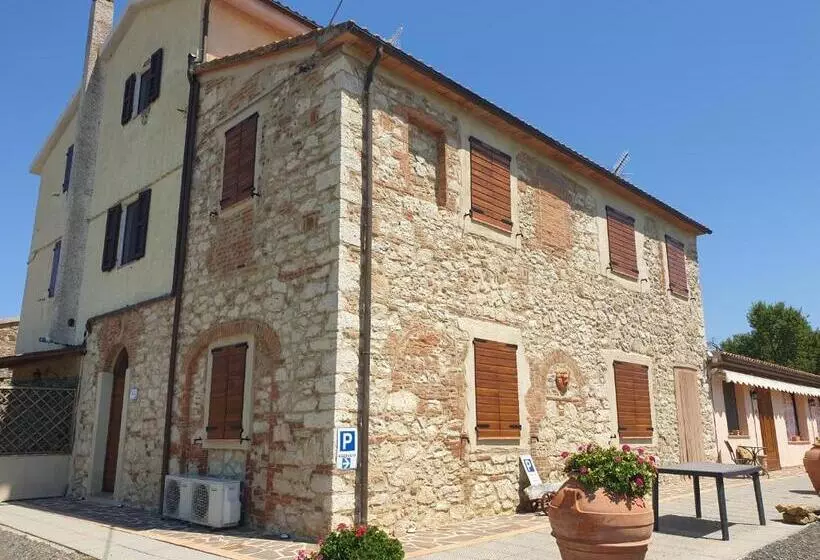 ホテル Agriturismo Diaccialone