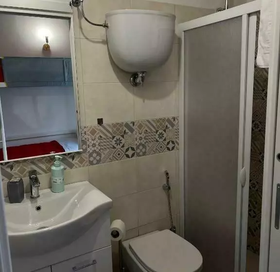 ホテル Agriturismo Quartuccio
