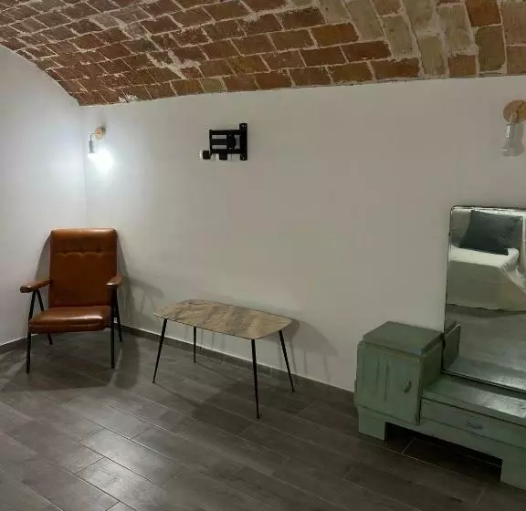 ホテル Agriturismo Quartuccio