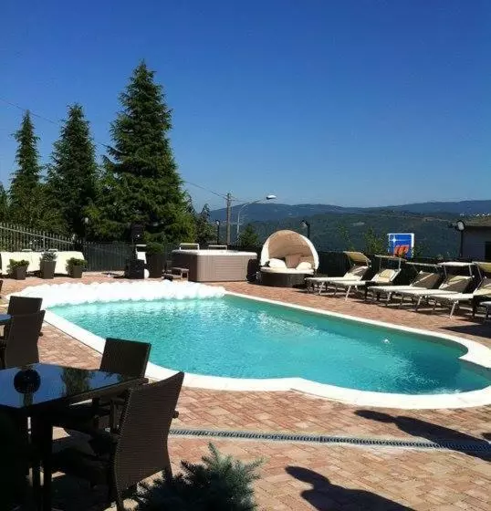 Hotelli Albergo Ristorante Miramonti Toano