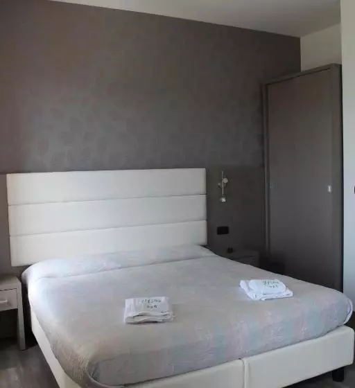 Hotelli Albergo Ristorante Miramonti Toano