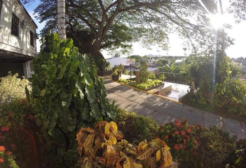 ホテル Chicala Salgar