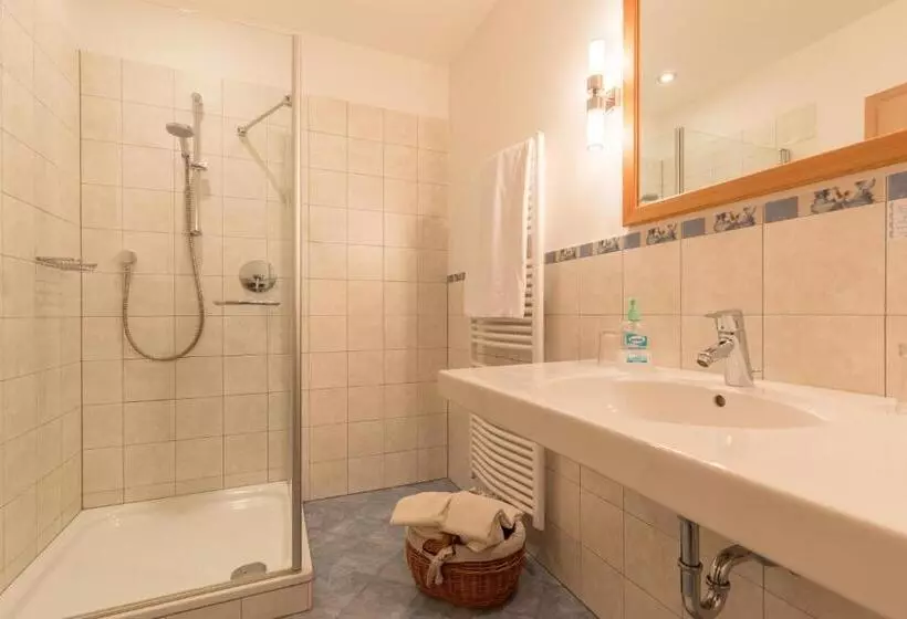 Hotelli Gasthof Gasserhof