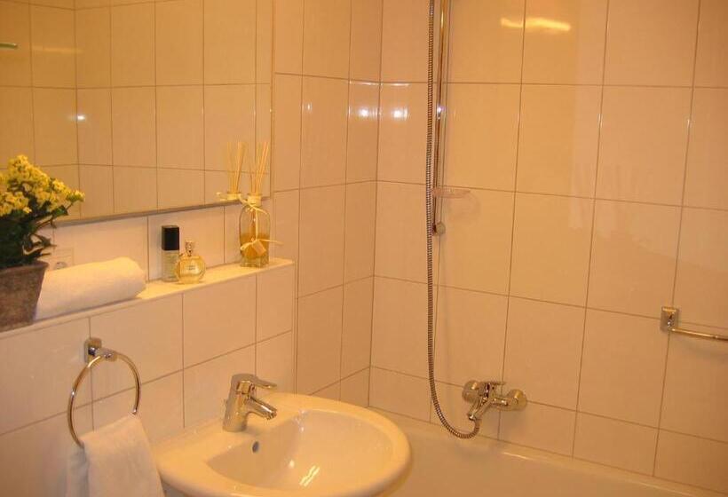 호텔 Gasthof Rössle