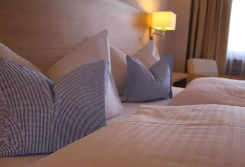 Hotelli Gasthof Rössle