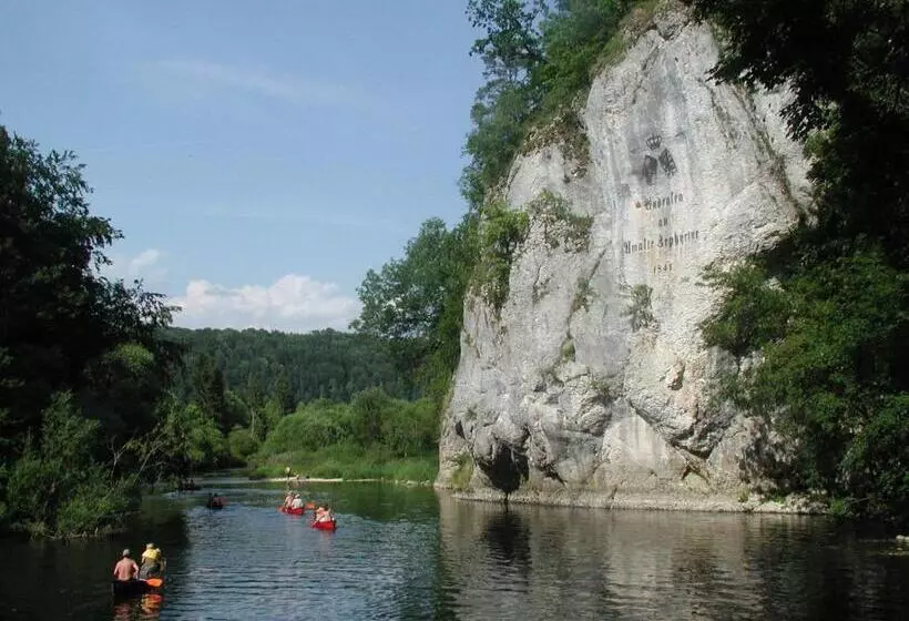 Hotelli Gasthof Rössle