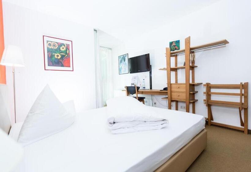 Hotel Klostergasthof