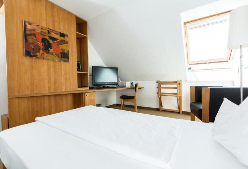 Hotel Klostergasthof