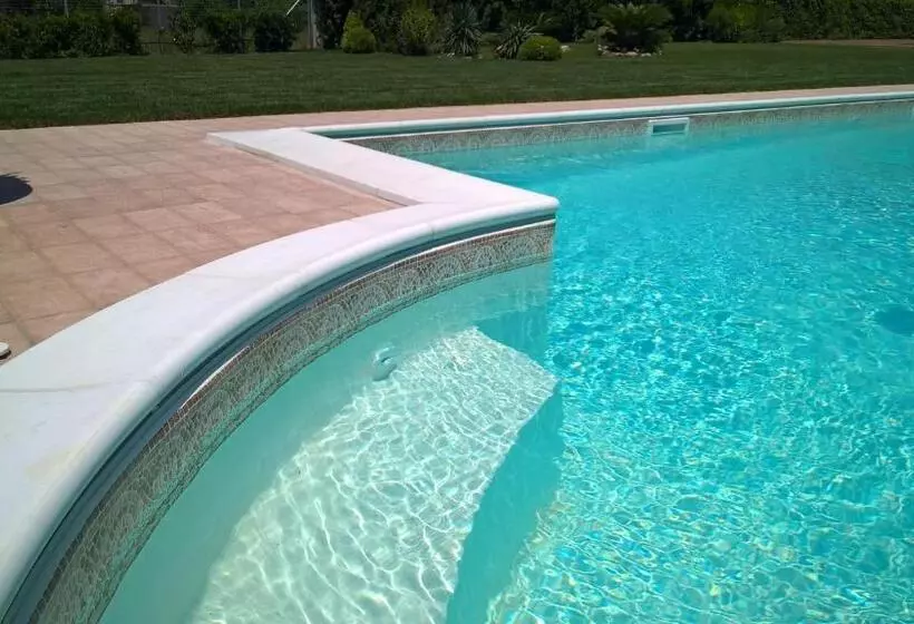 Il Casale Di Riardo Luxury B&b