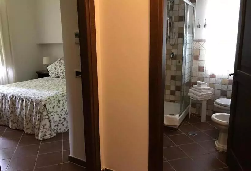 Il Casale Di Riardo Luxury B&b