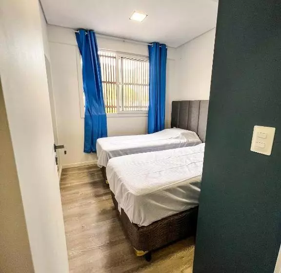 Majatalo Gamboa Luna Y Sol Apart