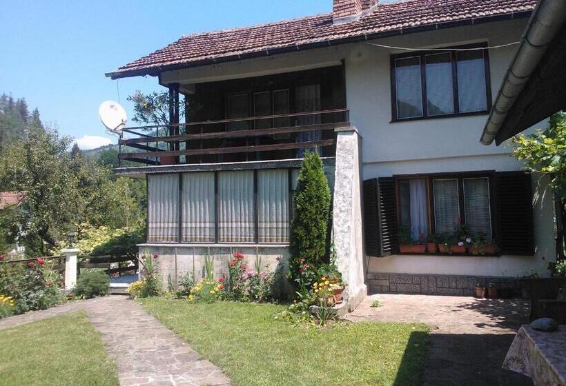 Пансион Villa Lalka