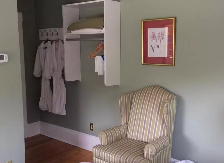 Sinclair Inn Bed & Breakfast