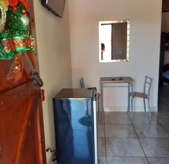 ユースホステル Cabañas San Isidro