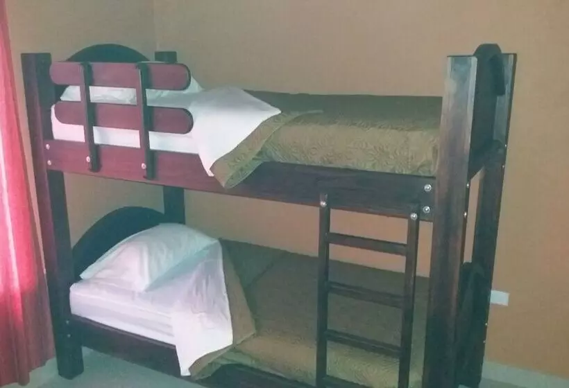 Retkeilymaja Cabañas San Isidro