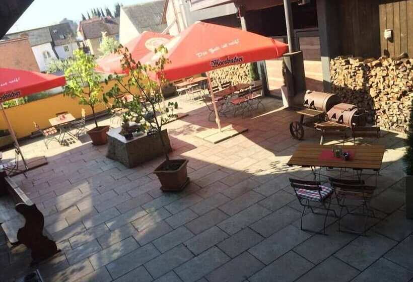 Общежитие Landgasthof Zum Goldenen Löwen