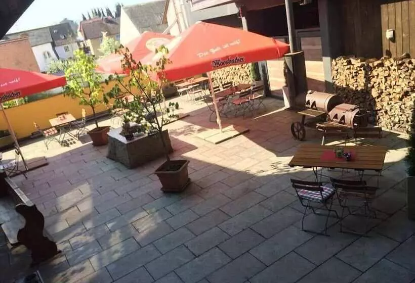 Retkeilymaja Landgasthof Zum Goldenen Löwen