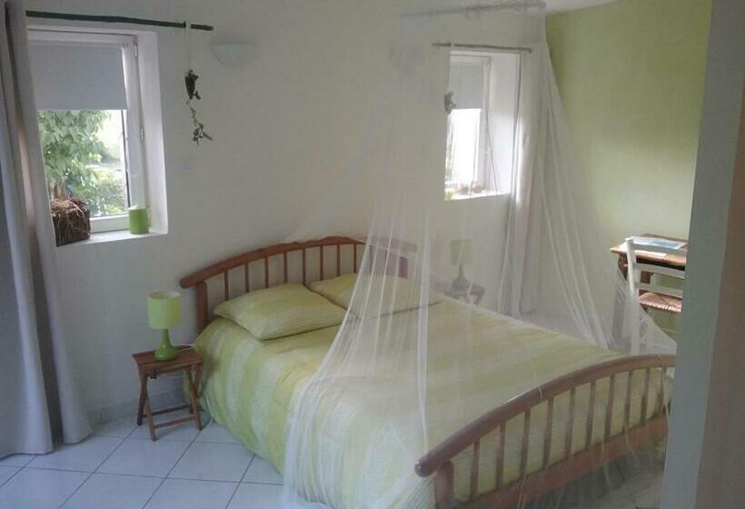 Bed and Breakfast A L'orée Du Bois