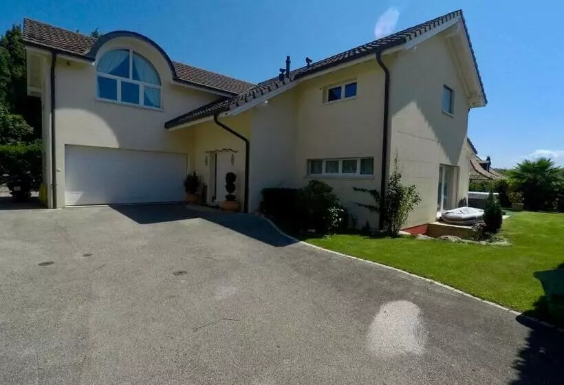 ベッドアンドブレックファースト Chambre D Hôtes Wellingtonia