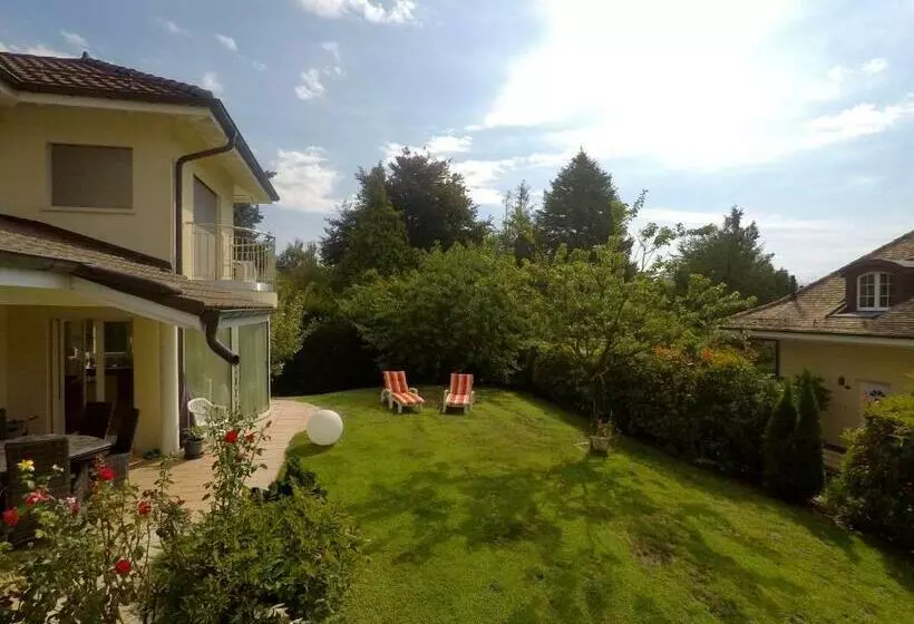 ベッドアンドブレックファースト Chambre D Hôtes Wellingtonia