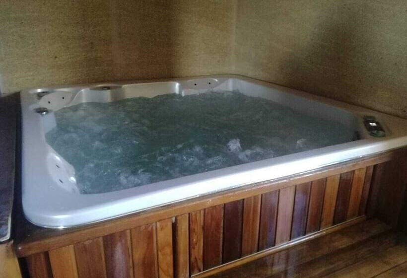 ベッドアンドブレックファースト Le Clos Boisé