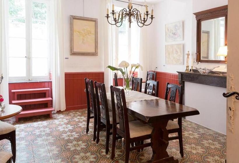 مبيت وإفطار Le Flamant Rouge Guesthouse