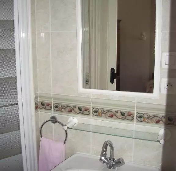 Aamiaismajoitus (B&B) Les Glycines