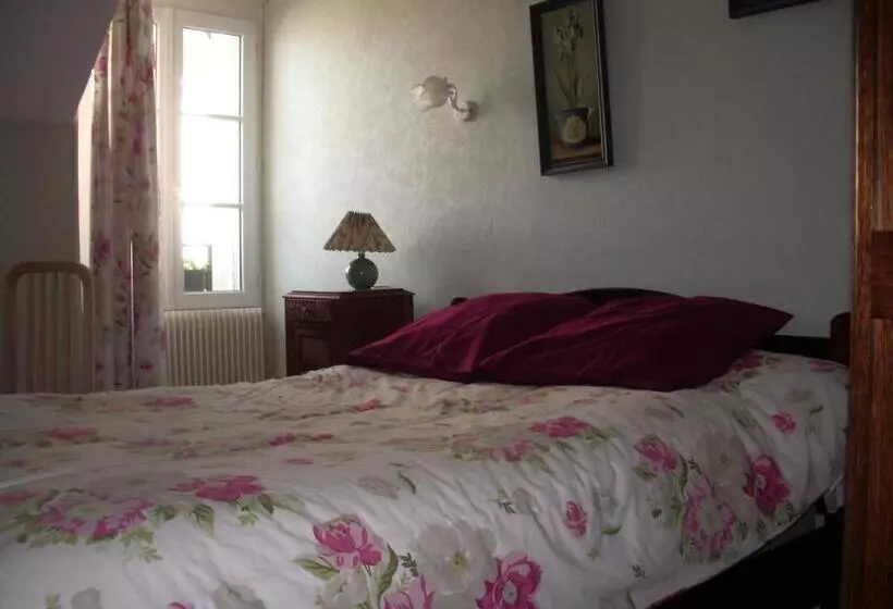 Aamiaismajoitus (B&B) Les Glycines