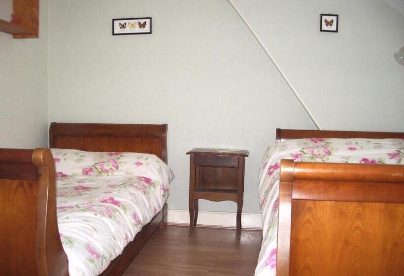 تختخواب و صبحانه Les Glycines