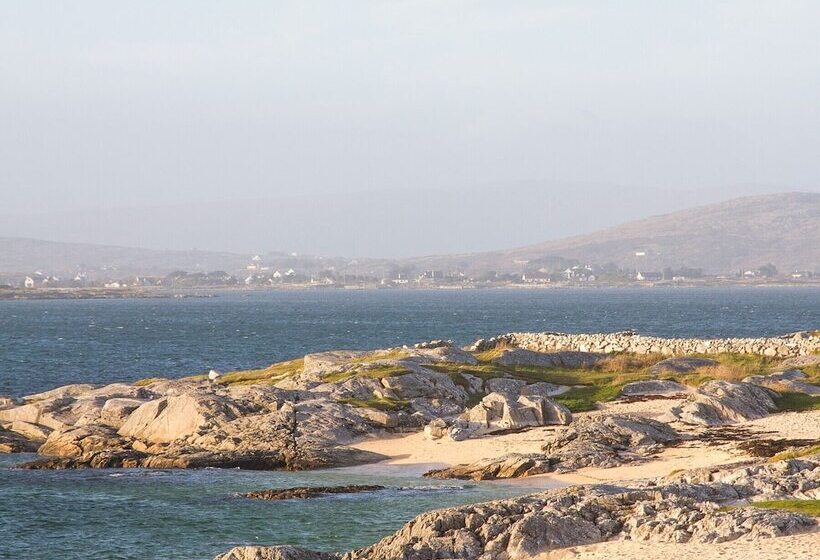 Cnocan Na Cuaig Carraroe By Trident Holiday Homes