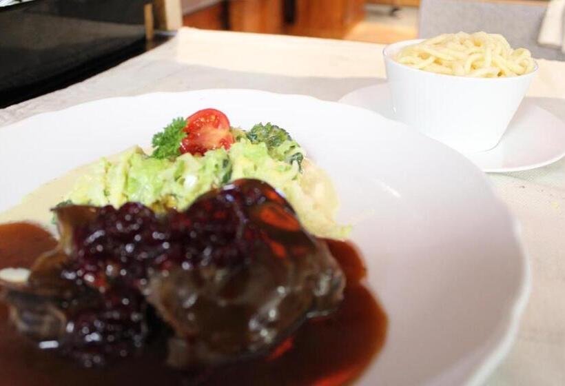 Gasthaus Hotel Zum Kreuz