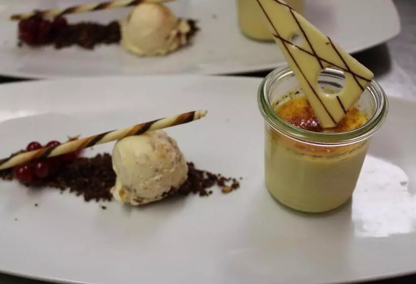 Gasthaus Hotel Zum Kreuz