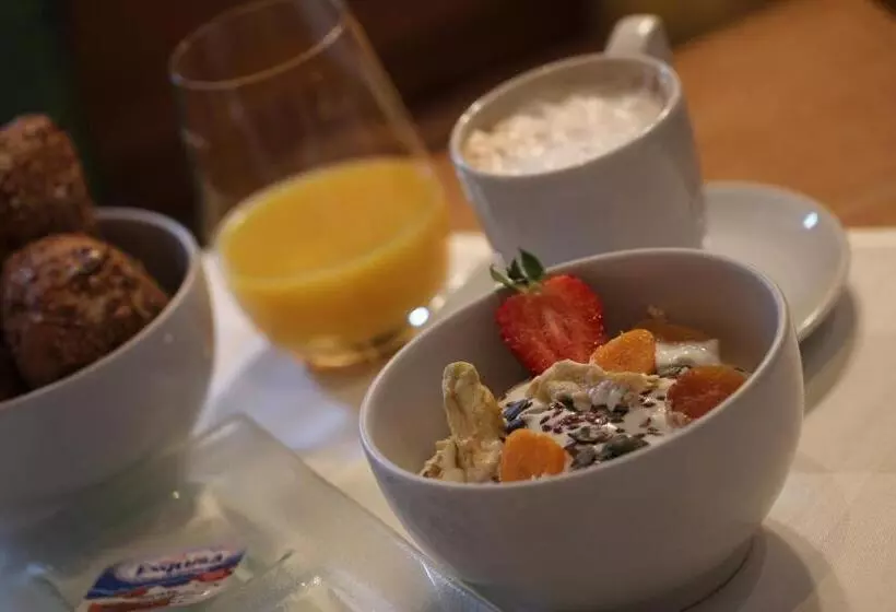 Gasthaus Hotel Zum Kreuz