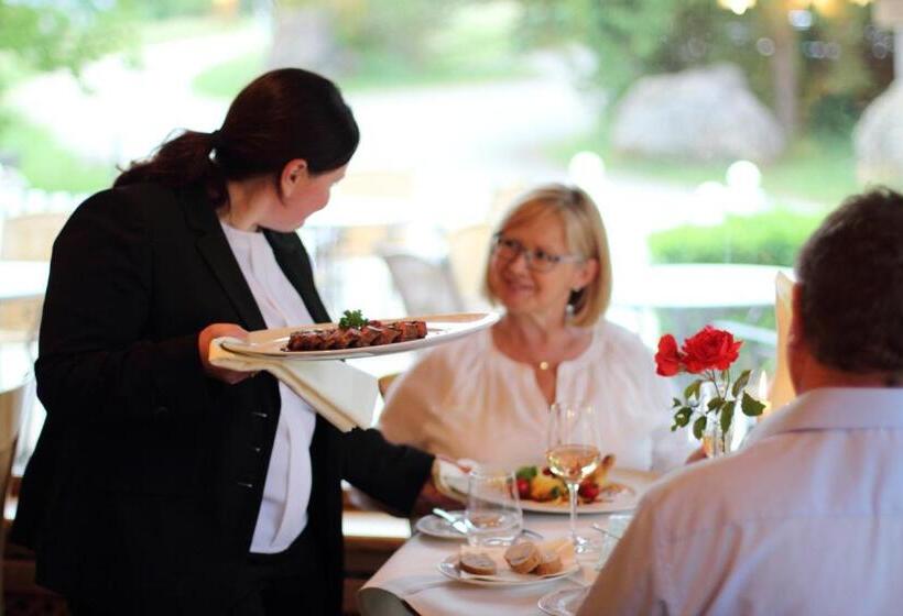 Gasthaus Hotel Zum Kreuz
