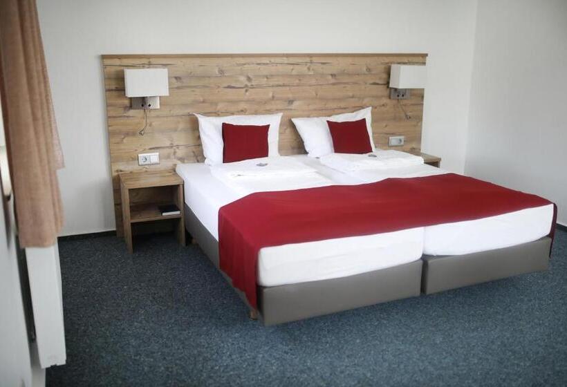 Gasthaus Hotel Zum Kreuz