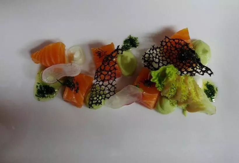 ホテル Le Place Neuve