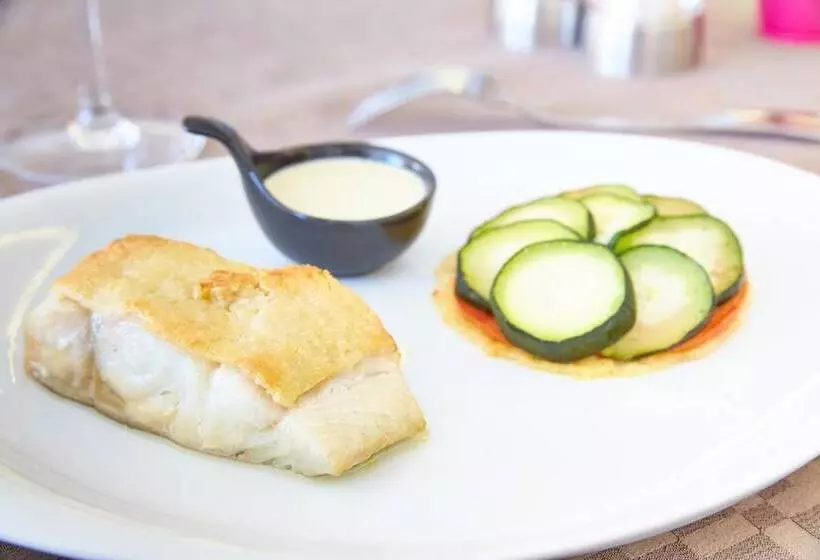 ホテル Le Place Neuve